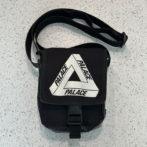 Palace Shot Bag Crossbody in Black/White
